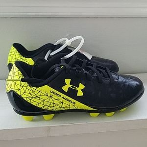 Brand new Under Armour kids soccer shoes
